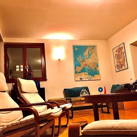 Blue Orange Hostel Skopje Esterno foto
