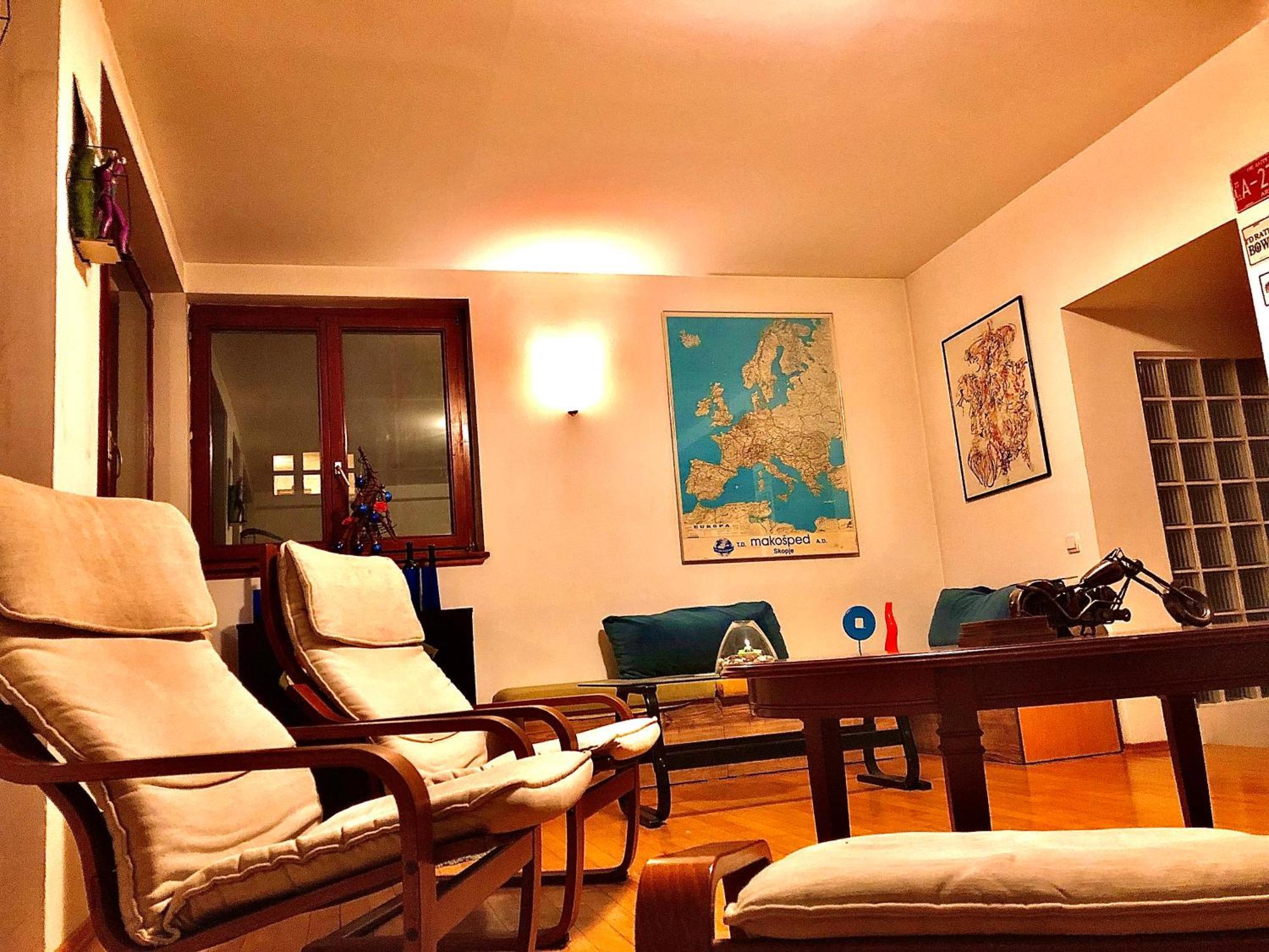 Blue Orange Hostel Skopje Esterno foto